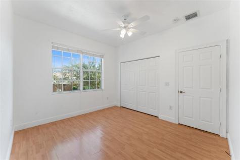 5318 SW 195th Terrace Miramar FL 33029