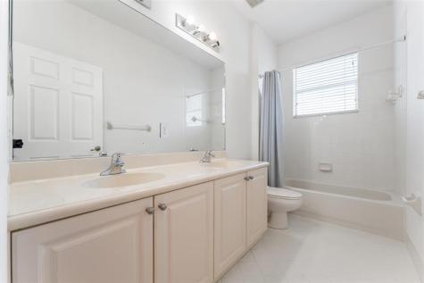 5318 SW 195th Terrace Miramar FL 33029