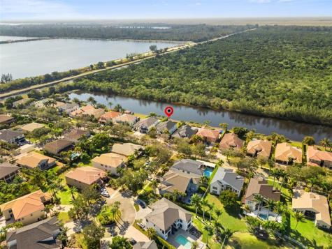 5318 SW 195th Terrace Miramar FL 33029