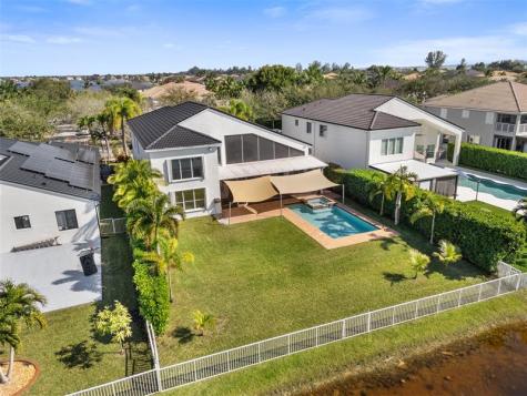 5318 SW 195th Terrace Miramar FL 33029
