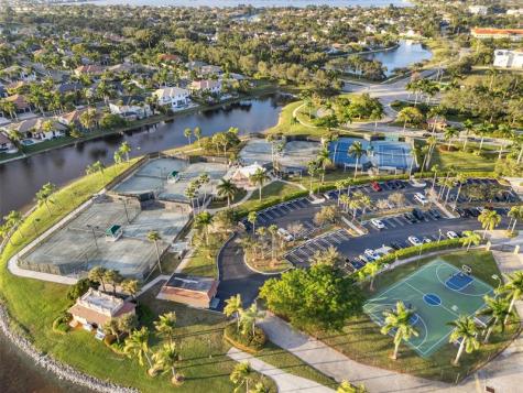 5318 SW 195th Terrace Miramar FL 33029