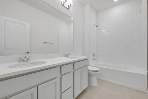 10692 NW Suncrest Lp Port St Lucie FL 34987