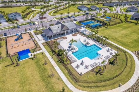 10692 NW Suncrest Lp Port St Lucie FL 34987