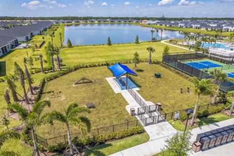 10692 NW Suncrest Lp Port St Lucie FL 34987