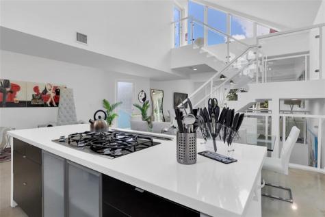 303 SW 9th Street Fort Lauderdale FL 33315
