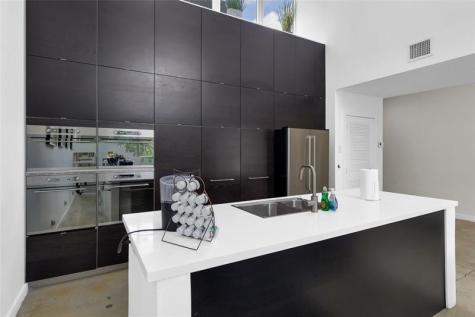 303 SW 9th Street Fort Lauderdale FL 33315