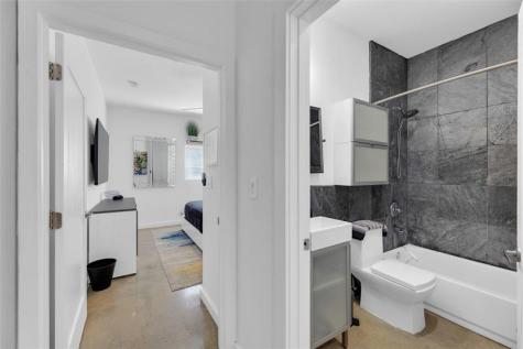 303 SW 9th Street Fort Lauderdale FL 33315