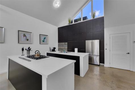303 SW 9th Street Fort Lauderdale FL 33315