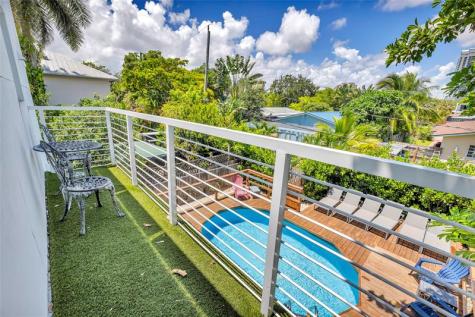 303 SW 9th Street Fort Lauderdale FL 33315