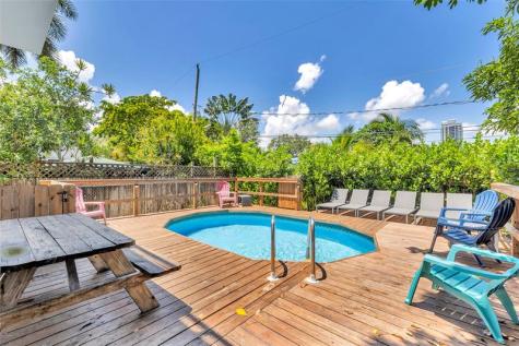 303 SW 9th Street Fort Lauderdale FL 33315