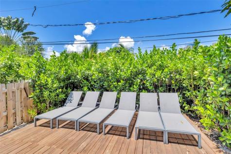 303 SW 9th Street Fort Lauderdale FL 33315