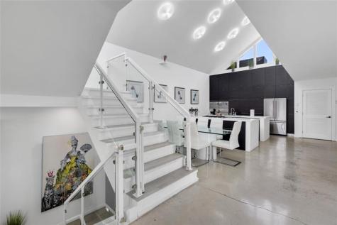 303 SW 9th Street Fort Lauderdale FL 33315
