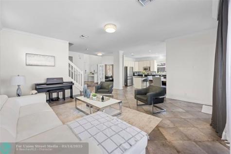 8121 Bautista Way Palm Beach Gardens FL 33418