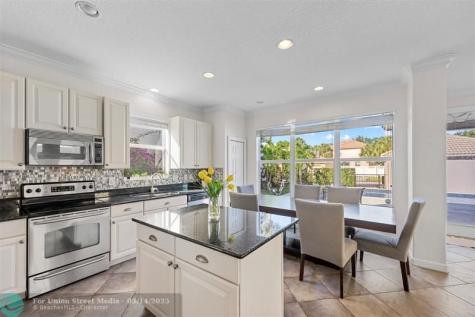 8121 Bautista Way Palm Beach Gardens FL 33418