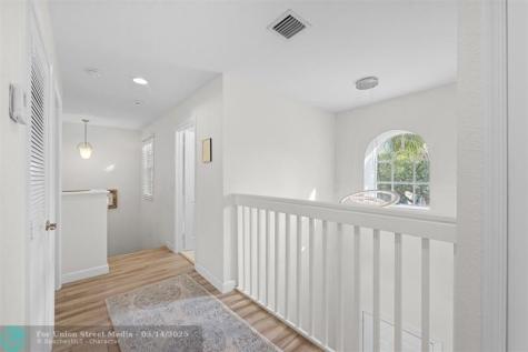 8121 Bautista Way Palm Beach Gardens FL 33418