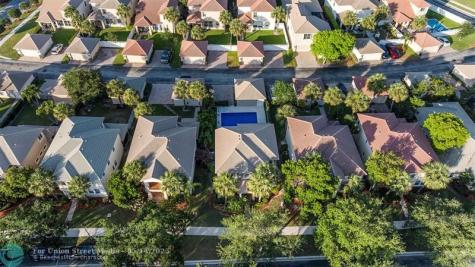 8121 Bautista Way Palm Beach Gardens FL 33418