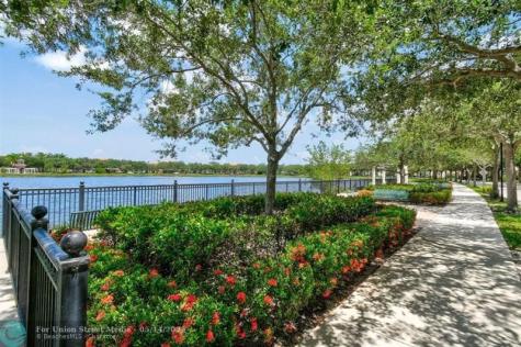 8121 Bautista Way Palm Beach Gardens FL 33418