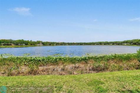 8121 Bautista Way Palm Beach Gardens FL 33418