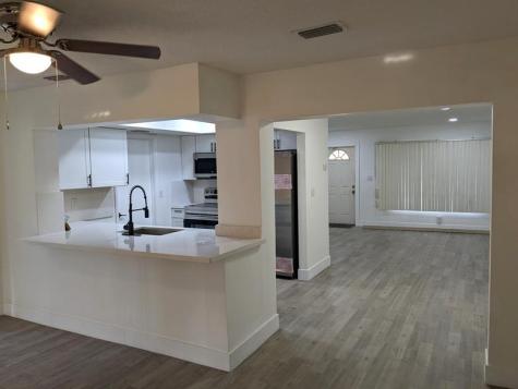 4906 NW 53rd Court Tamarac FL 33319