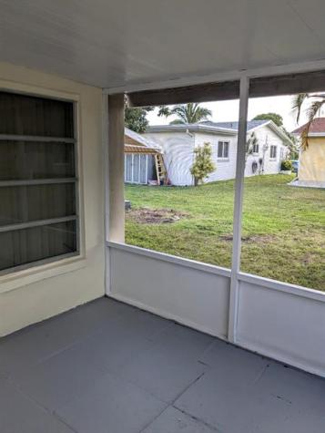 4906 NW 53rd Court Tamarac FL 33319