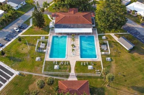 4906 NW 53rd Court Tamarac FL 33319
