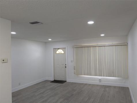 4906 NW 53rd Court Tamarac FL 33319