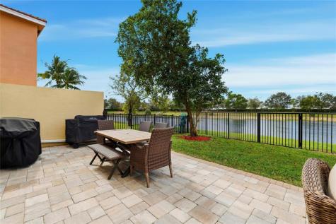 655 Gazetta Way West Palm Beach FL 33413
