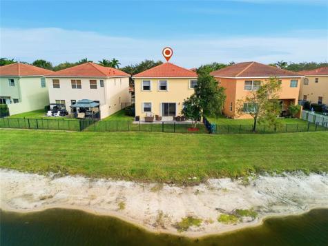 655 Gazetta Way West Palm Beach FL 33413