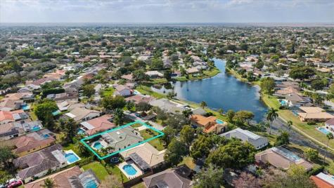 10920 NW 17th Place Coral Springs FL 33071
