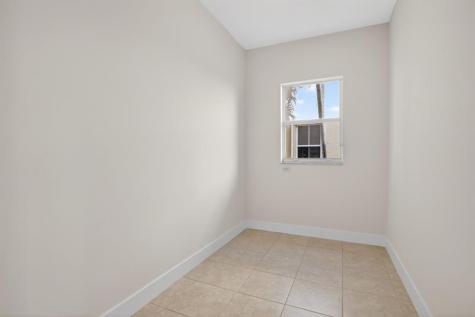 1071 SW 171st Terrace Pembroke Pines FL 33027
