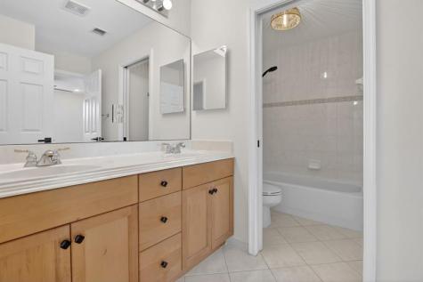 1071 SW 171st Terrace Pembroke Pines FL 33027