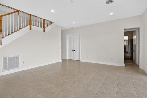 1071 SW 171st Terrace Pembroke Pines FL 33027