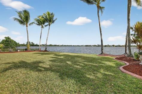 1071 SW 171st Terrace Pembroke Pines FL 33027