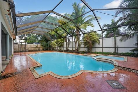 264 NW 79th Avenue Margate FL 33063
