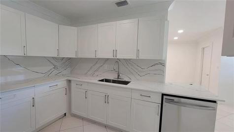 266 NE 42nd Street Deerfield Beach FL 33064