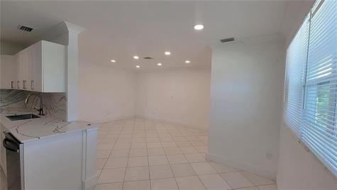 266 NE 42nd Street Deerfield Beach FL 33064
