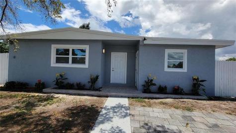 266 NE 42nd Street Deerfield Beach FL 33064