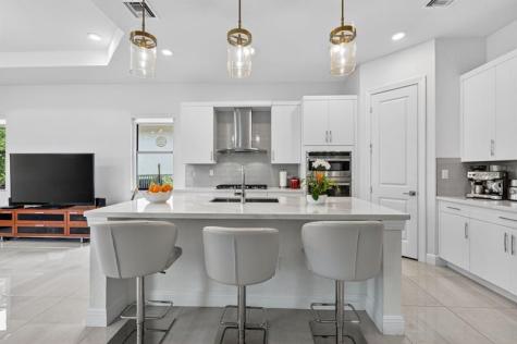 12485 N Parkland Bay Trail Parkland FL 33076