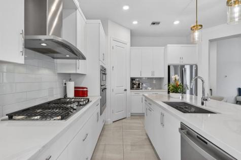 12485 N Parkland Bay Trail Parkland FL 33076