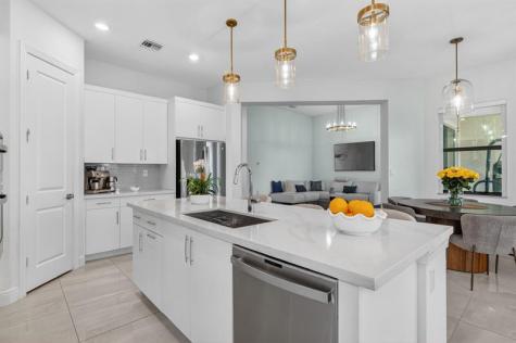 12485 N Parkland Bay Trail Parkland FL 33076
