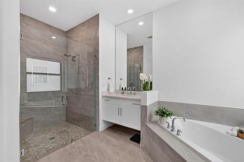12485 N Parkland Bay Trail Parkland FL 33076