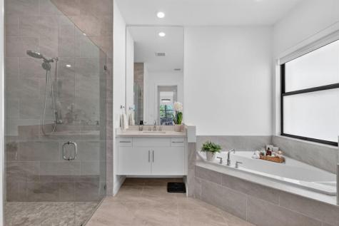 12485 N Parkland Bay Trail Parkland FL 33076