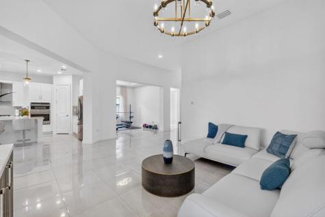 12485 N Parkland Bay Trail Parkland FL 33076