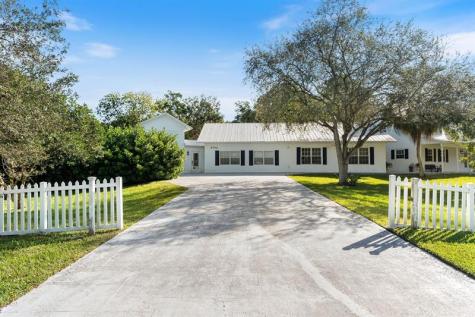 5750 James B. Pirtle Avenue Southwest Ranches FL 33330