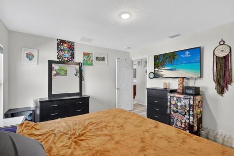325 SW Ray Avenue Port St Lucie FL 34983