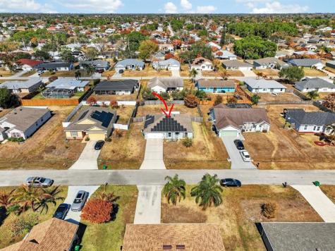 325 SW Ray Avenue Port St Lucie FL 34983