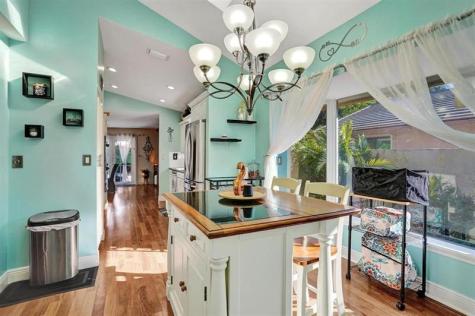 9924 NW 3rd Place Coral Springs FL 33071