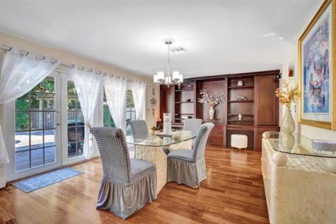 9924 NW 3rd Place Coral Springs FL 33071