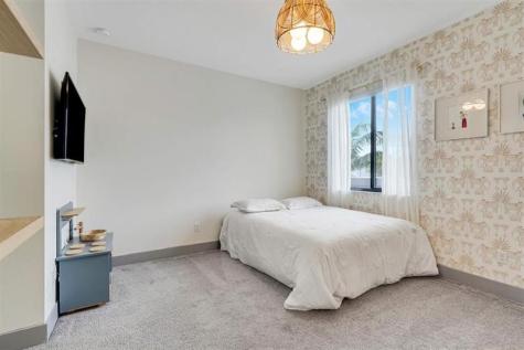 10595 S Lago Vista Circle Parkland FL 33076