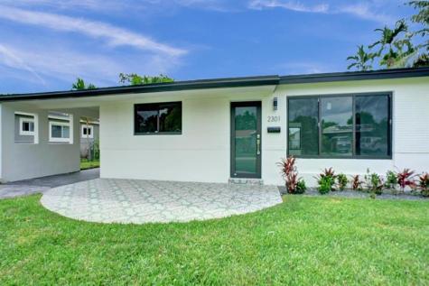 2301 Alcazar Drive Miramar FL 33023